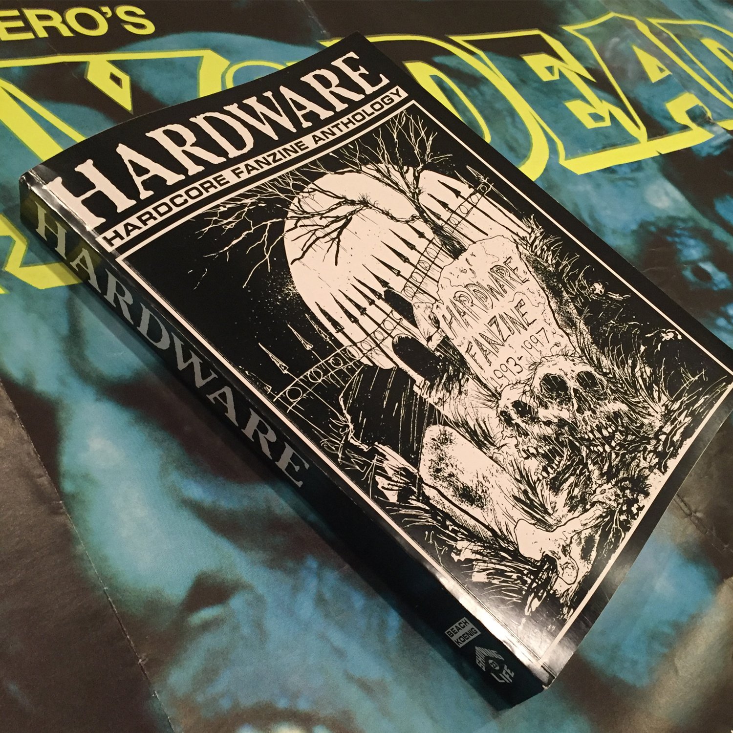 その他 Jonundercover  hellyhanen Hardware NJHC Fanzine Anthology | Shining Life Press